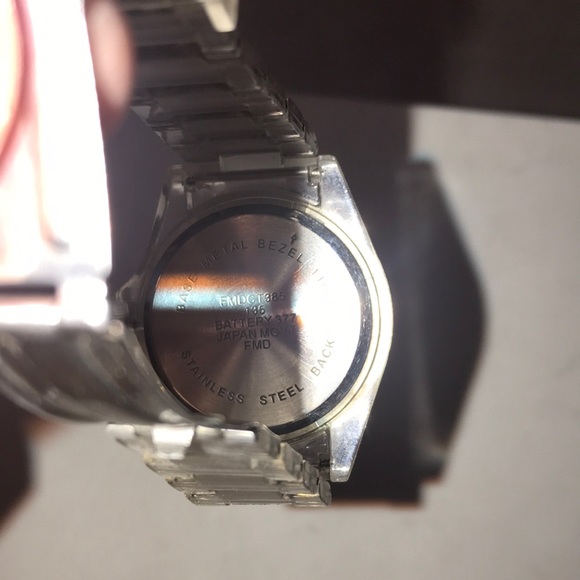 Watch - Picture 4 of 4